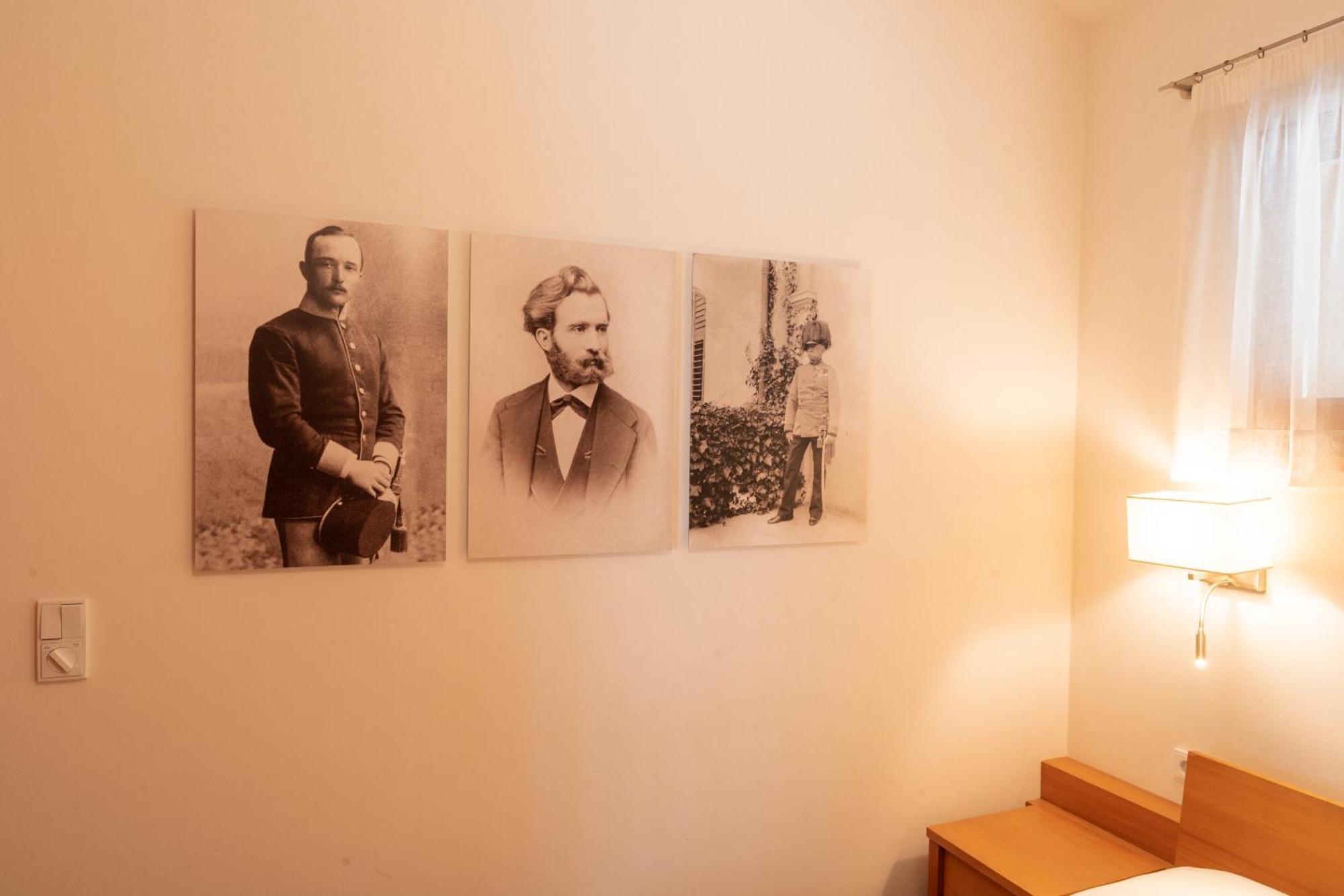 St. Ulrichhof Appartement Lana Buitenkant foto